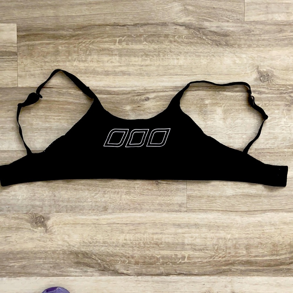 Lorna Jane sports bra size small